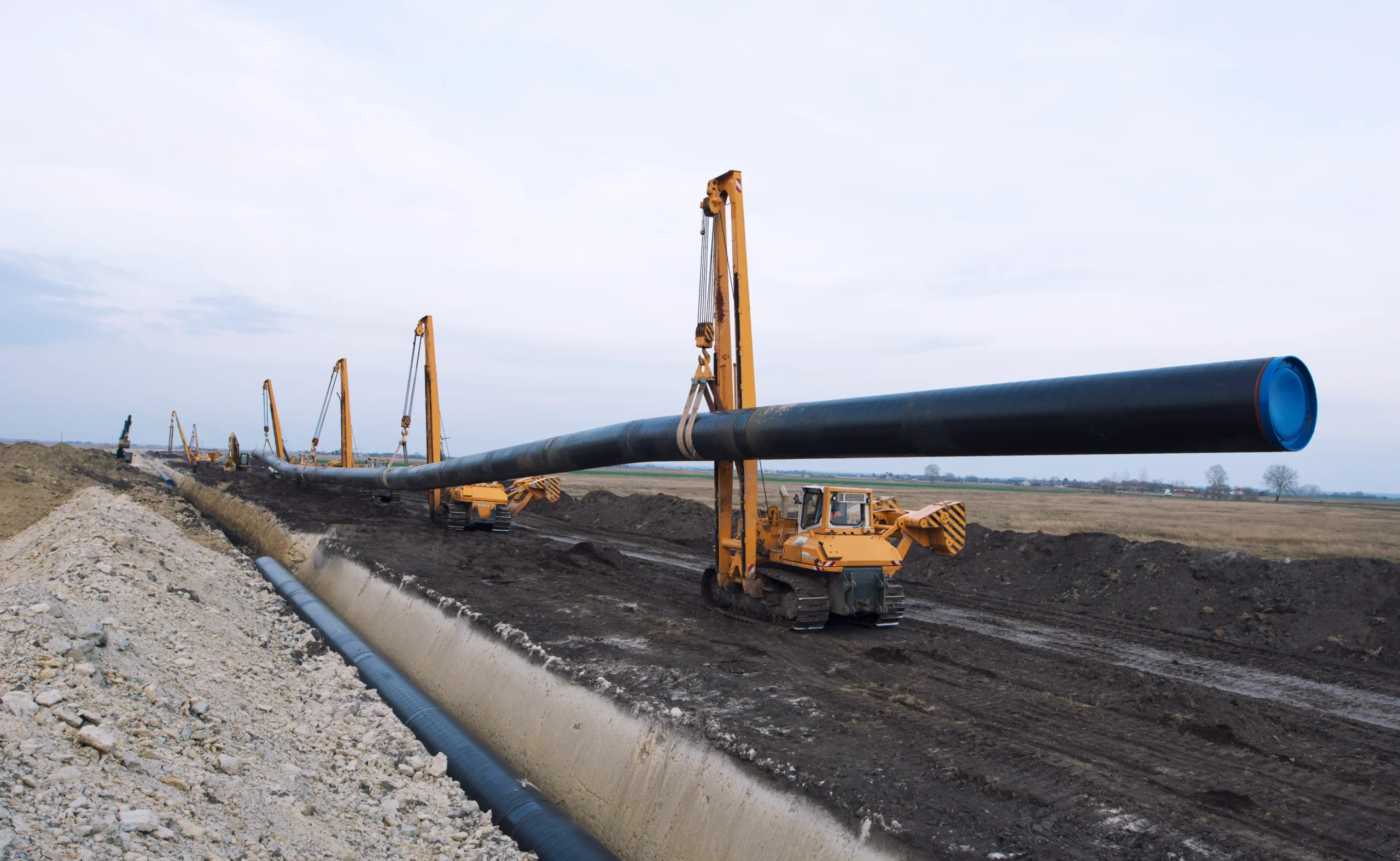 Pipeline Hydraulic and Stress Analysis for Canal Crossing Projects